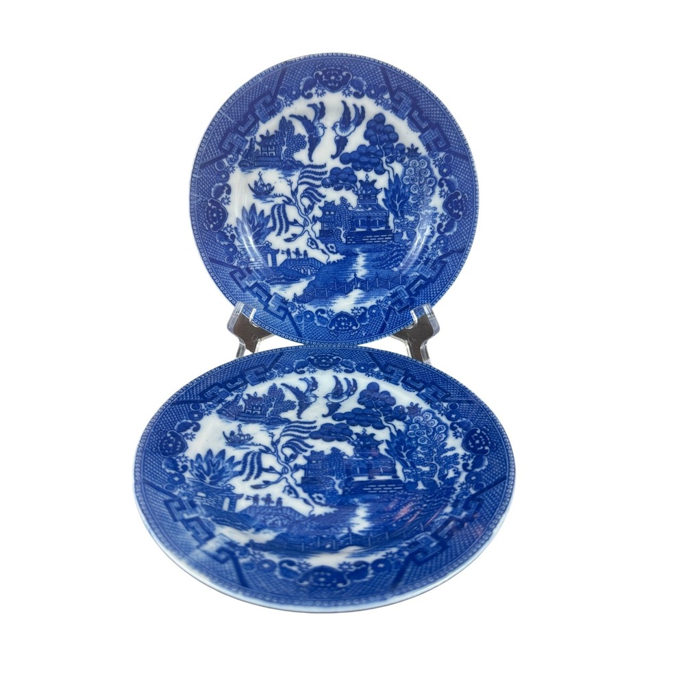 Vintage PAIR (2) Blue Willow‎ Flow Blue Japan 6" Bread and Butter Plates